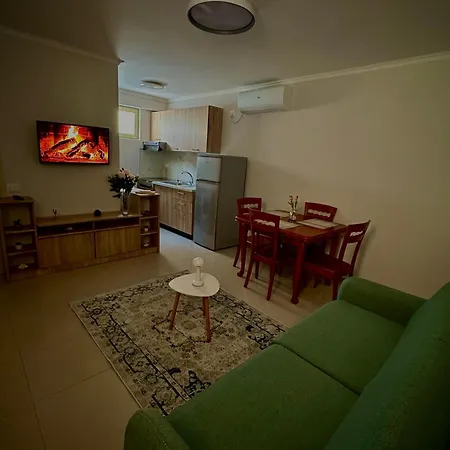 New Bazaar Cozy Villa Tirana