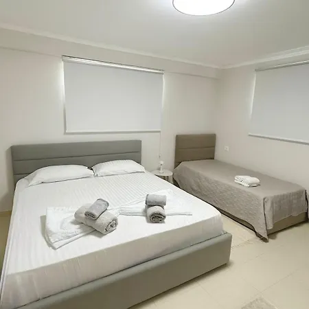 New Bazaar Cozy Villa Tirana